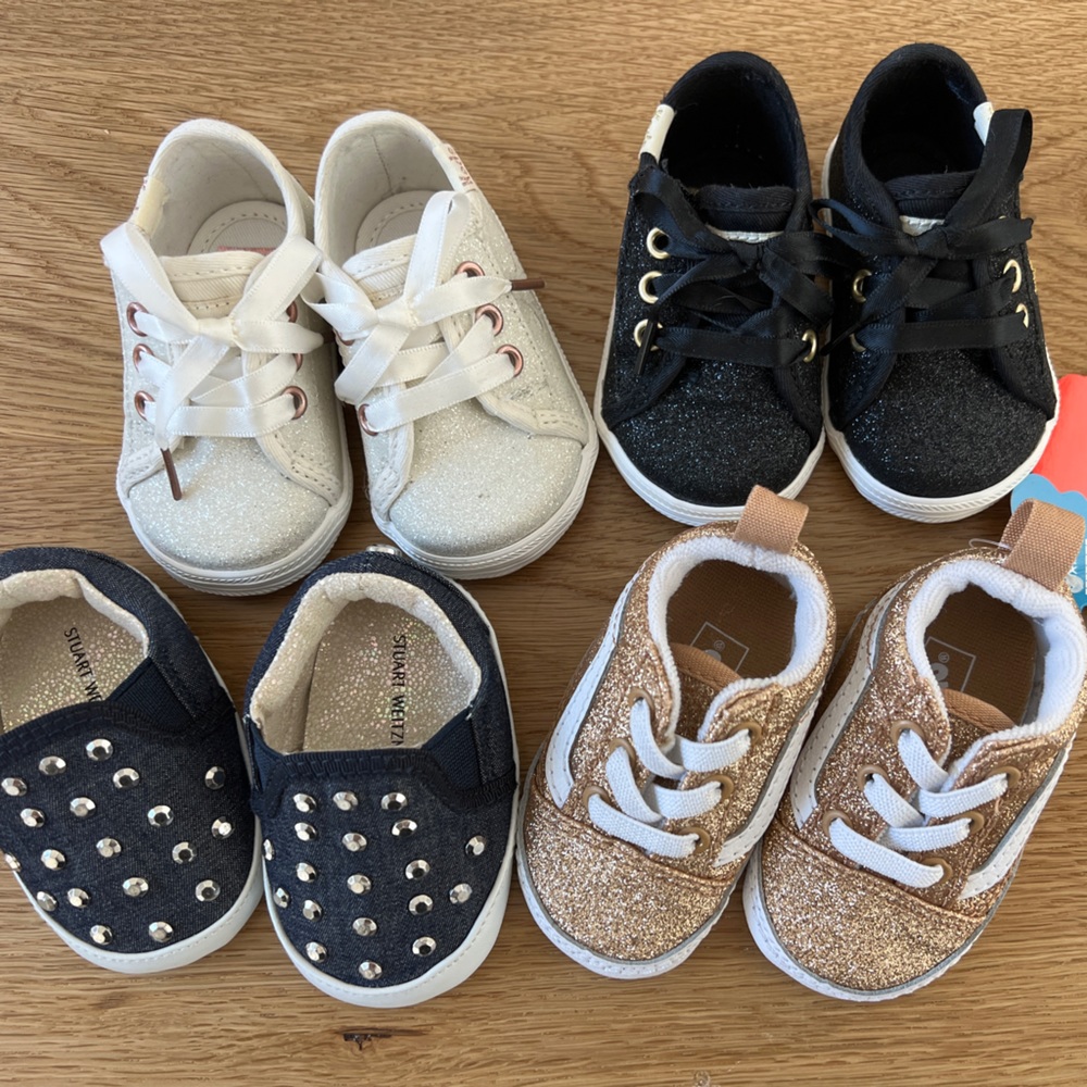 LOT: Designer baby shoes